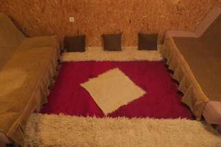 Гостевой дом Lodge Between The Pine Trees Dubočak Четырехместный номер эконом-класса с общей ванной комнатой-51